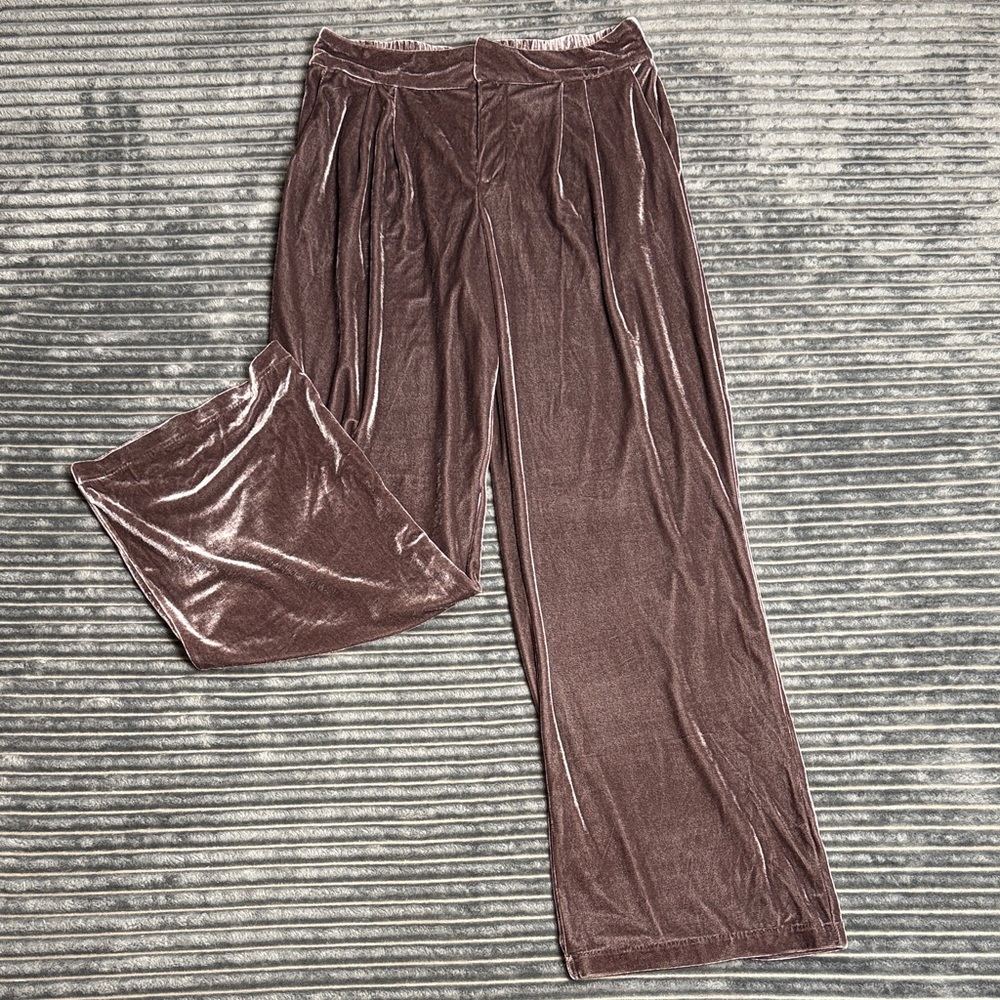 A New Day Velvet Wide-Leg Pants in Mauve size 10